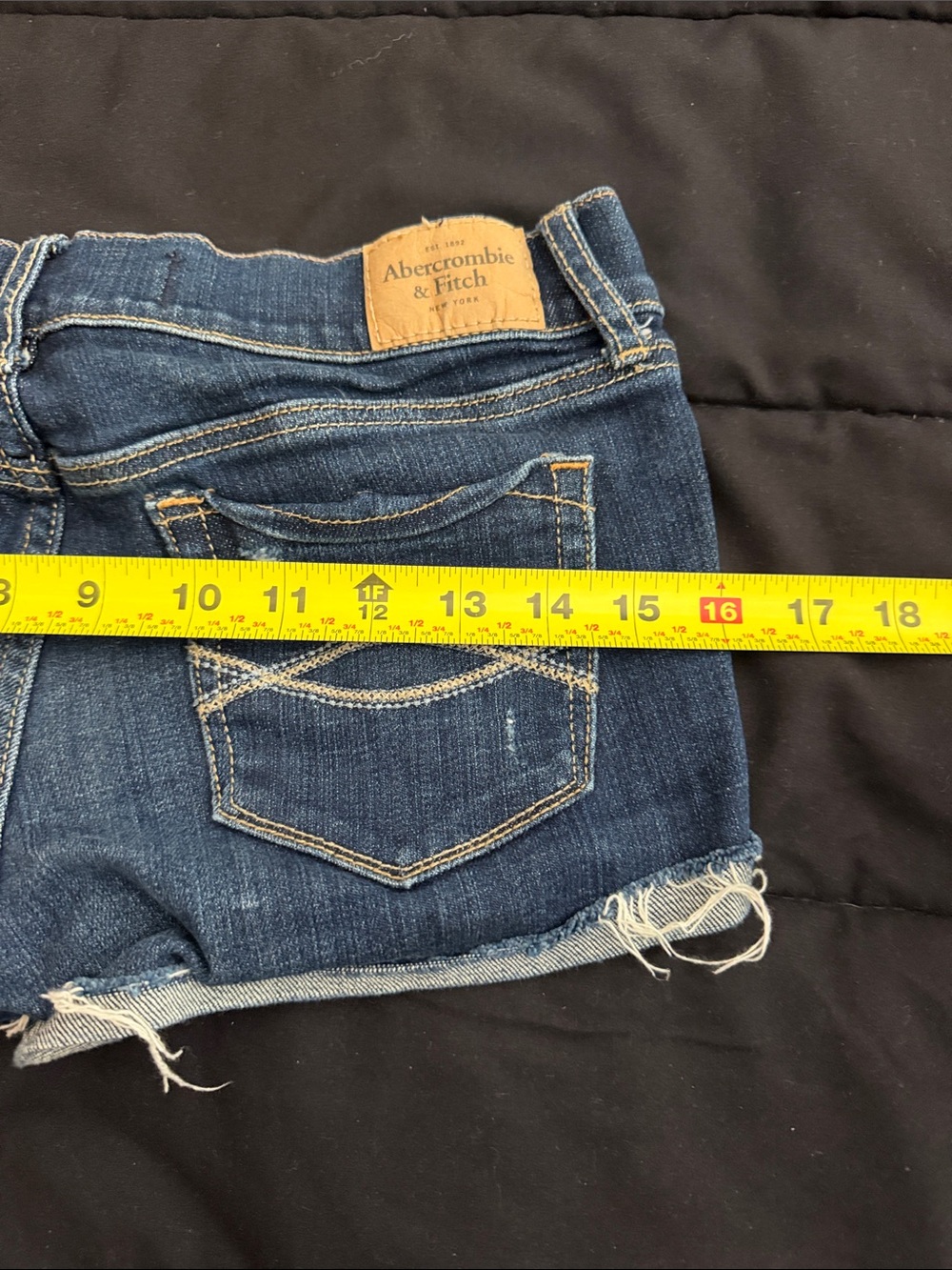 A&F Distressed Rolled Denim Shorts - Picture 9 of 10
